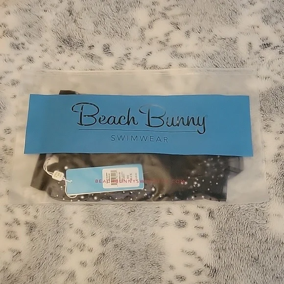 Beach Bunny black pearl cover up. Size small. - Picture 4 of 7